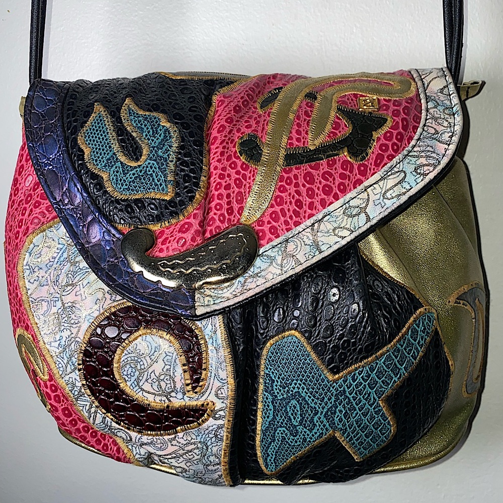 Beautiful multicolor Vintage NAS bag